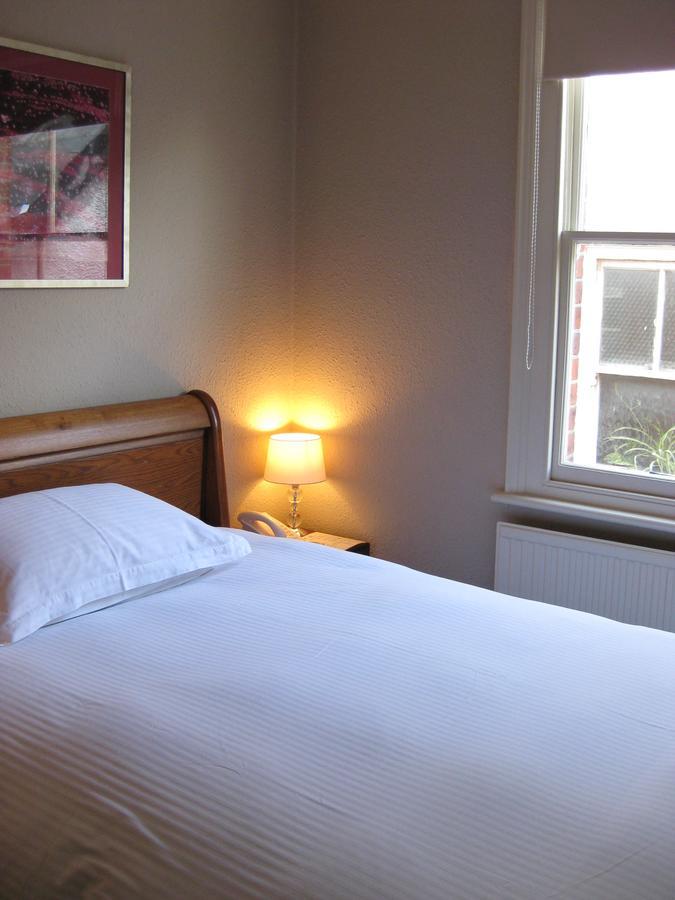 Amherst Guesthouse Reading Esterno foto